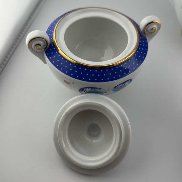 VTG 2003 The Pillsbury Doughboy Danbury Mint Porcelain Tea Set 5 pc Set - Picture 5 of 16